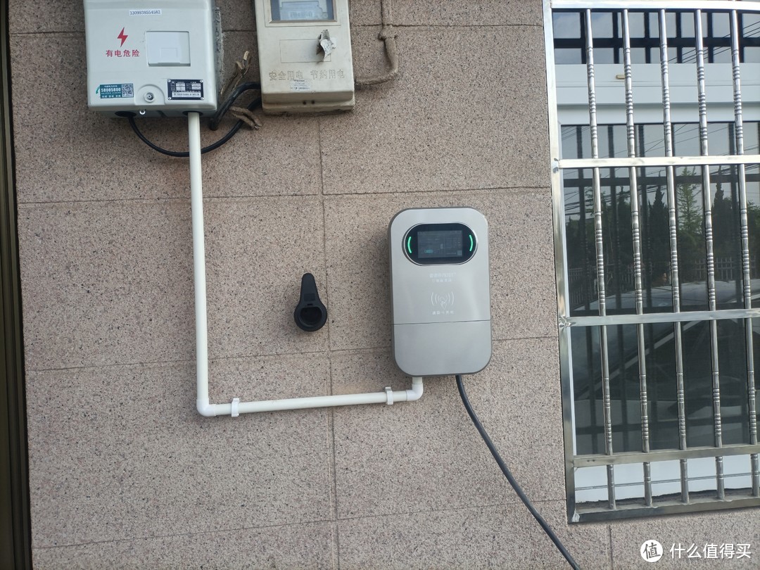 长安UNIZ充电方式总结，充电桩是刚需吗？多长时间充满电？